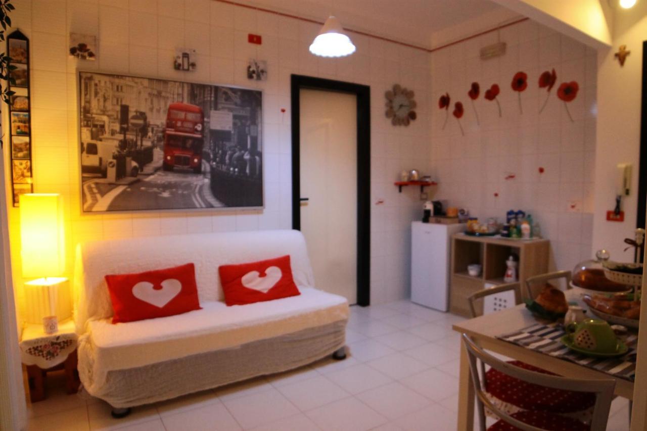 B&B Le Colombine มาเตรา ภายนอก รูปภาพ